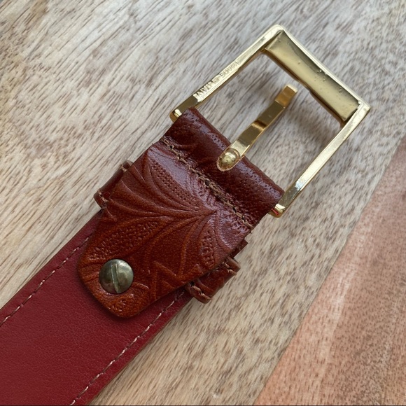 A. Bellucci Italia Genuine Leather Belt; Floral Design w Gold Tone Square Buckle - Picture 6 of 7